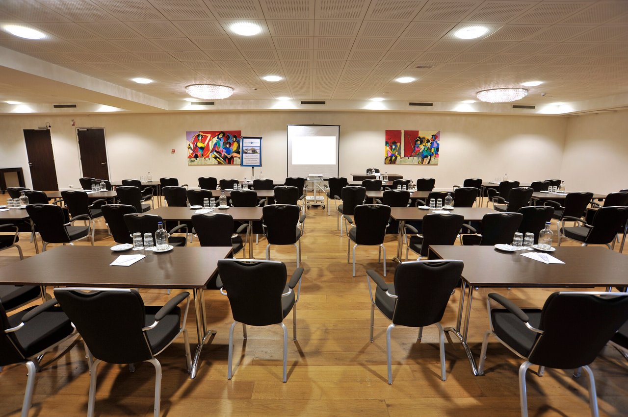 Doorwerth-Interieur-Zalen-Tuinzaal-cabaret--2-