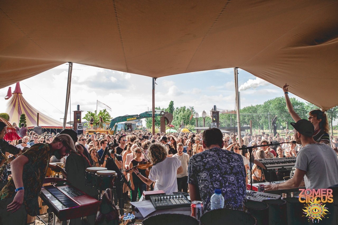 Mainstage Band