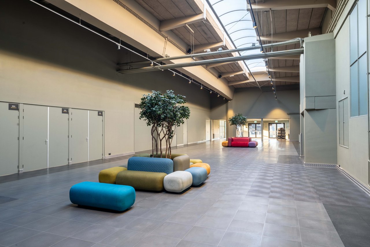 Hertog Foyer - De Hertog - Brabanthallen 's-Hertogenbosch (1)