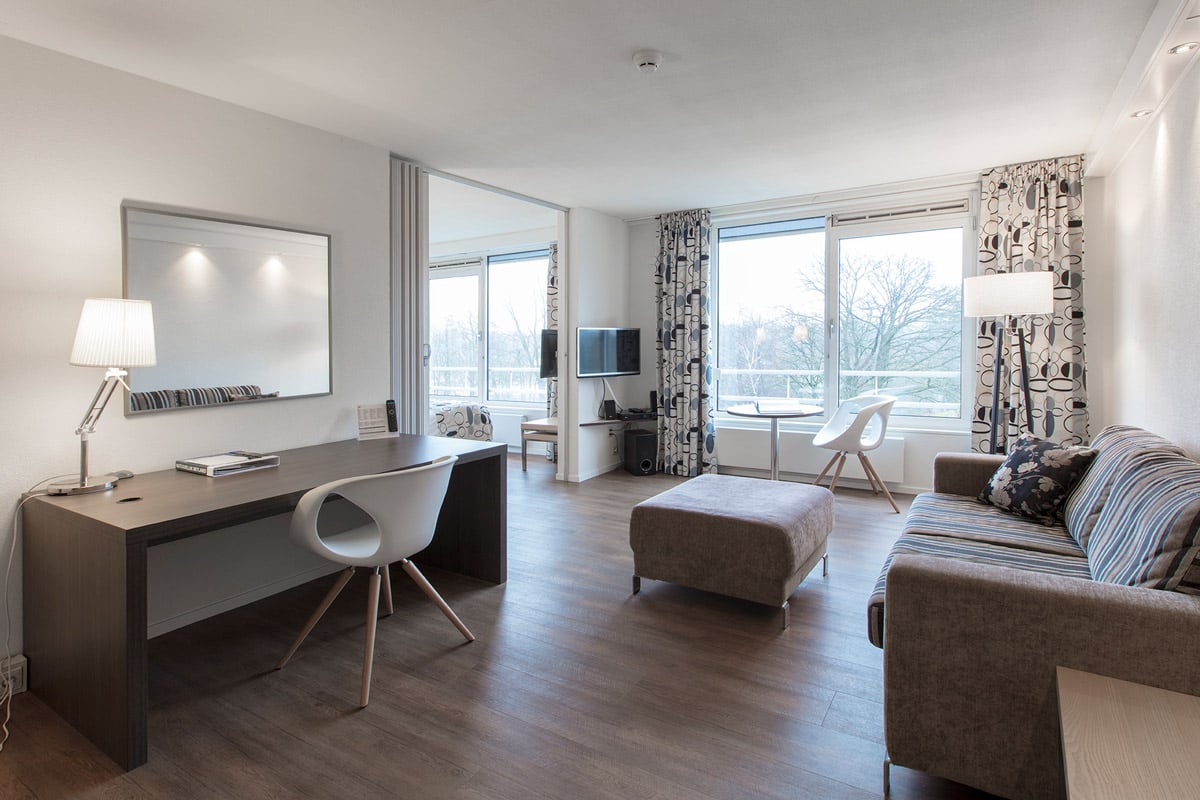 Executive Suite 3.jpg