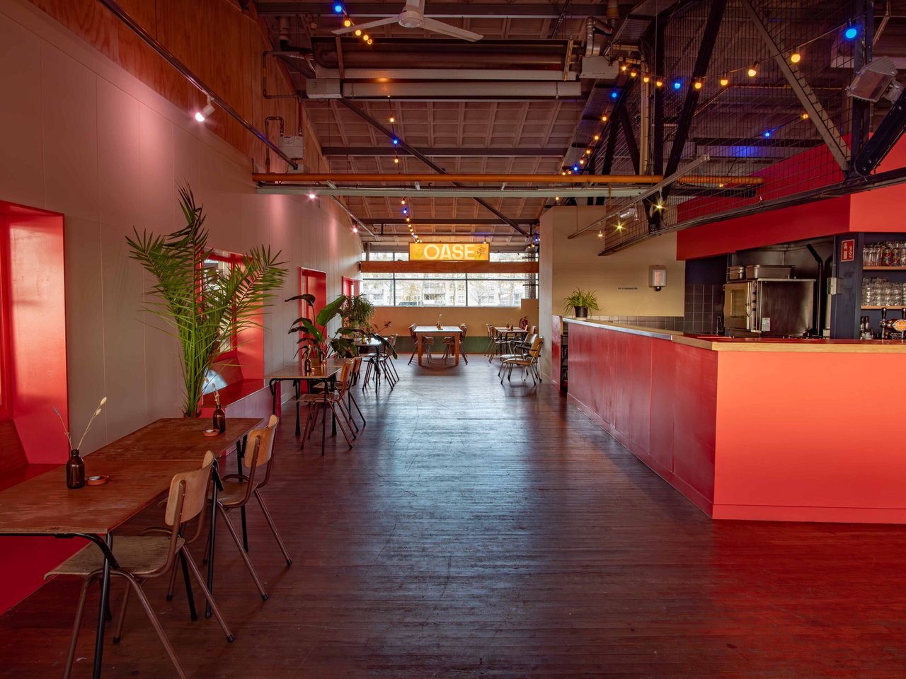 KANTINE-3.jpg