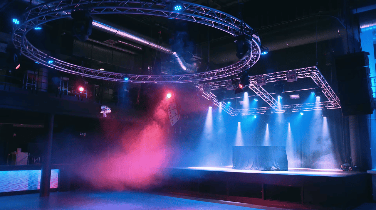 Podium grote zaal
