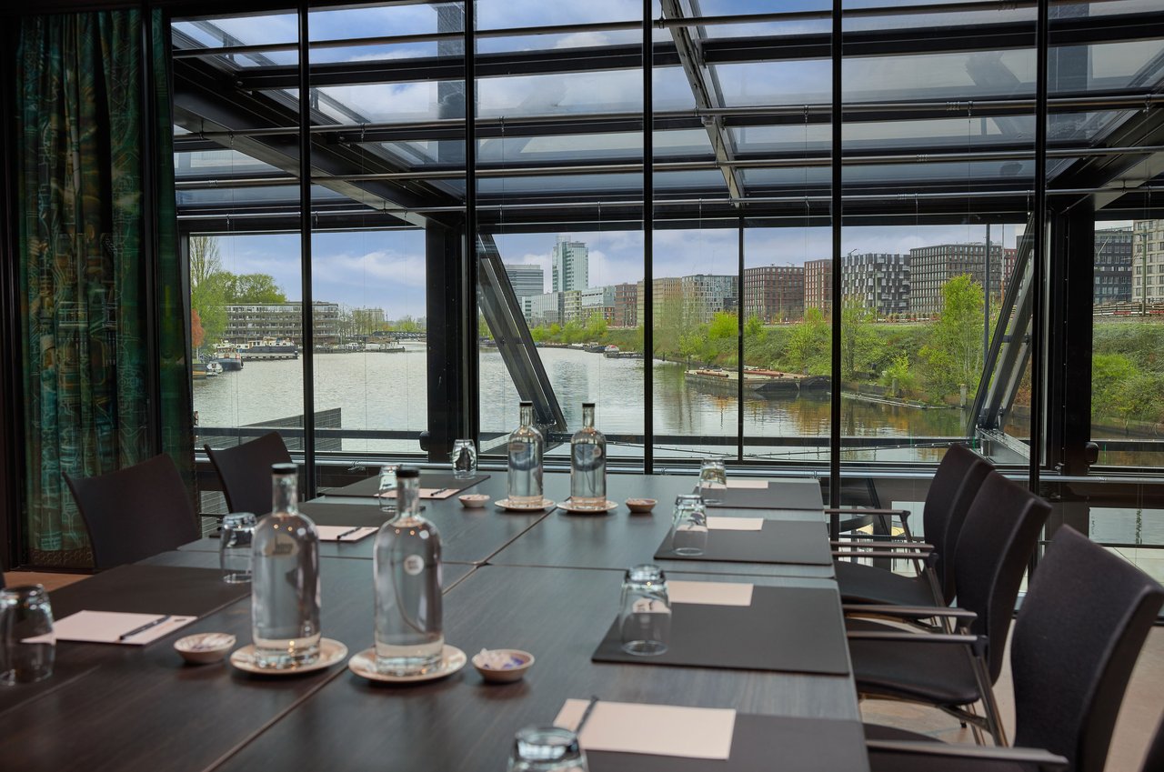 Inntel Hotels Amsterdam Landmark - meetings & events business.jpg