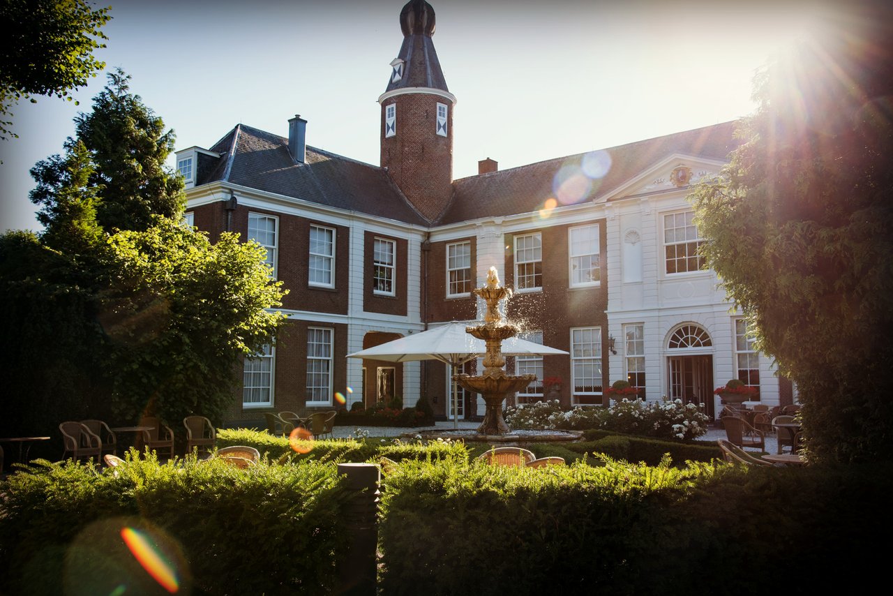 Chateau Marquette - Voorterras