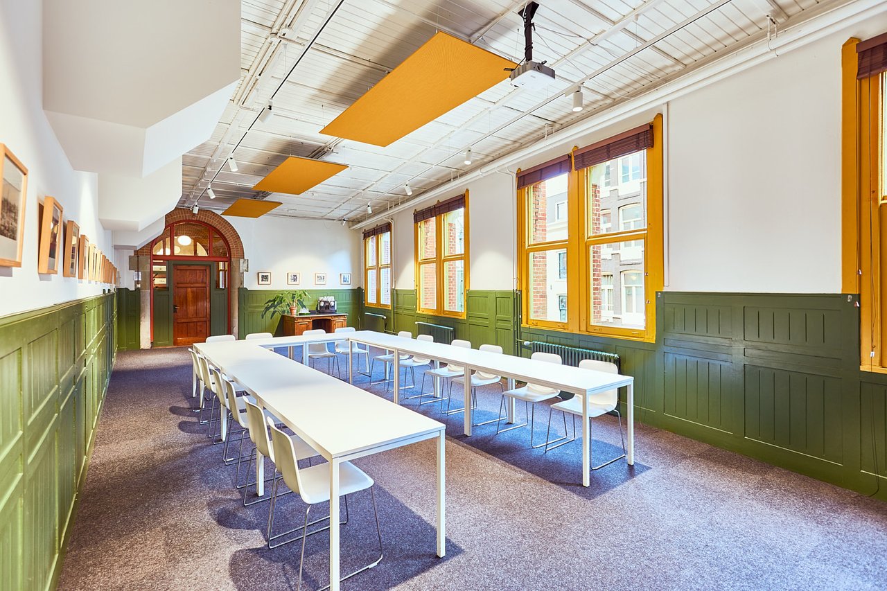 Meet-Berlage---Meeting-Space---Leeszaal---U-vorm-01