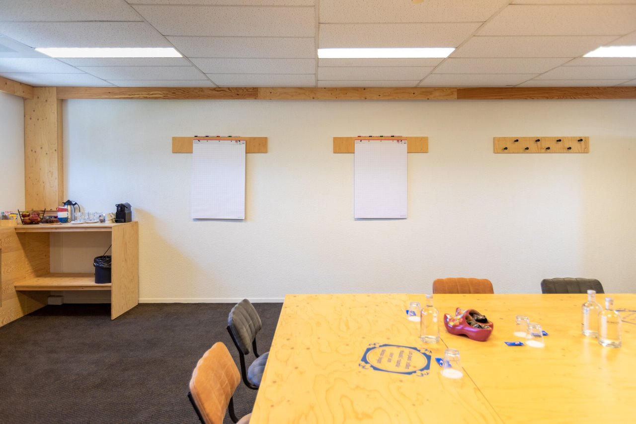 Reiskoffer-Interieur-Zalen-Hollandia-4323