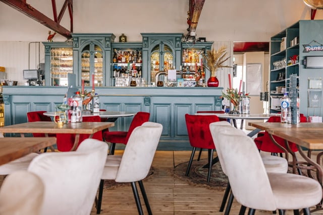 Restaurant (1)