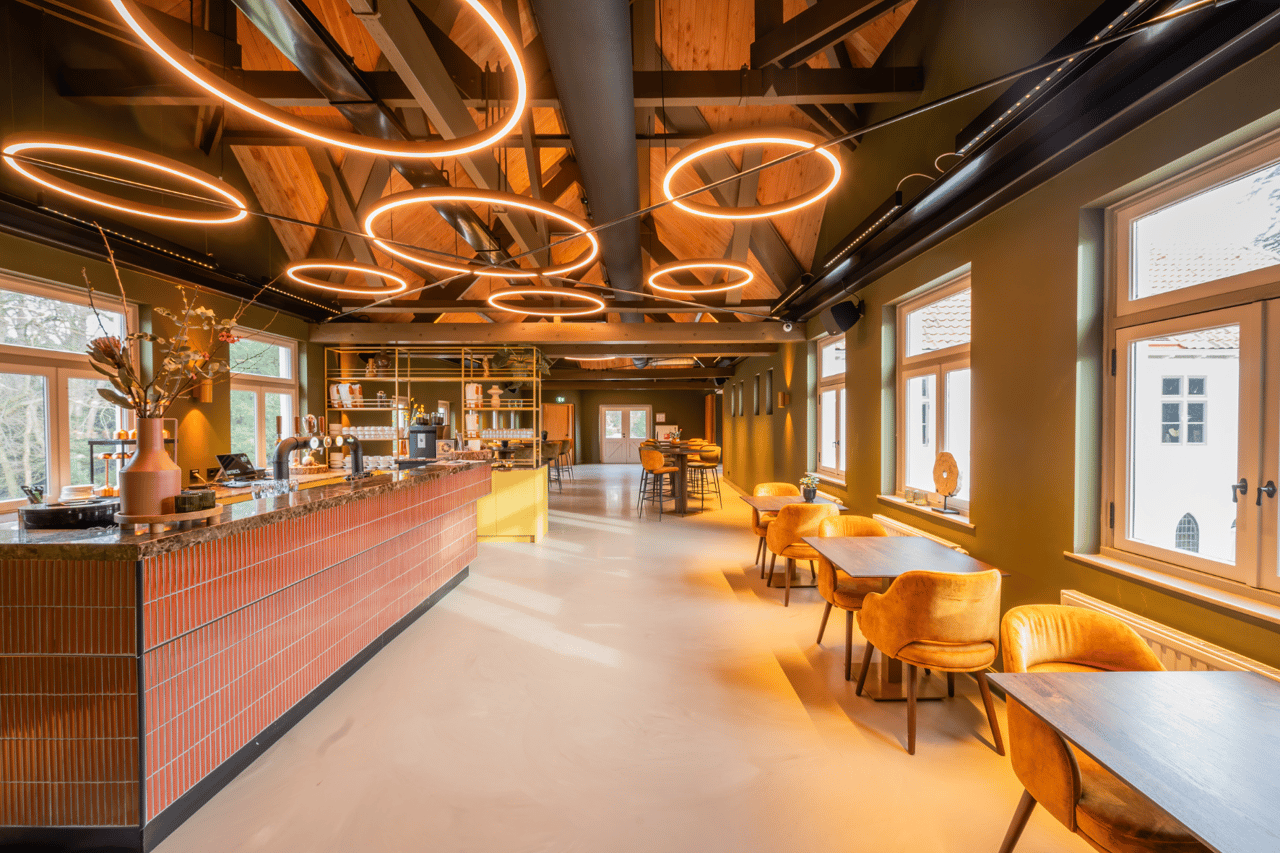 Ludenzaal bar