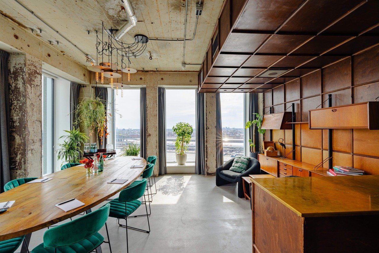 The Corner Room - A'DAM Toren - 17e verdieping