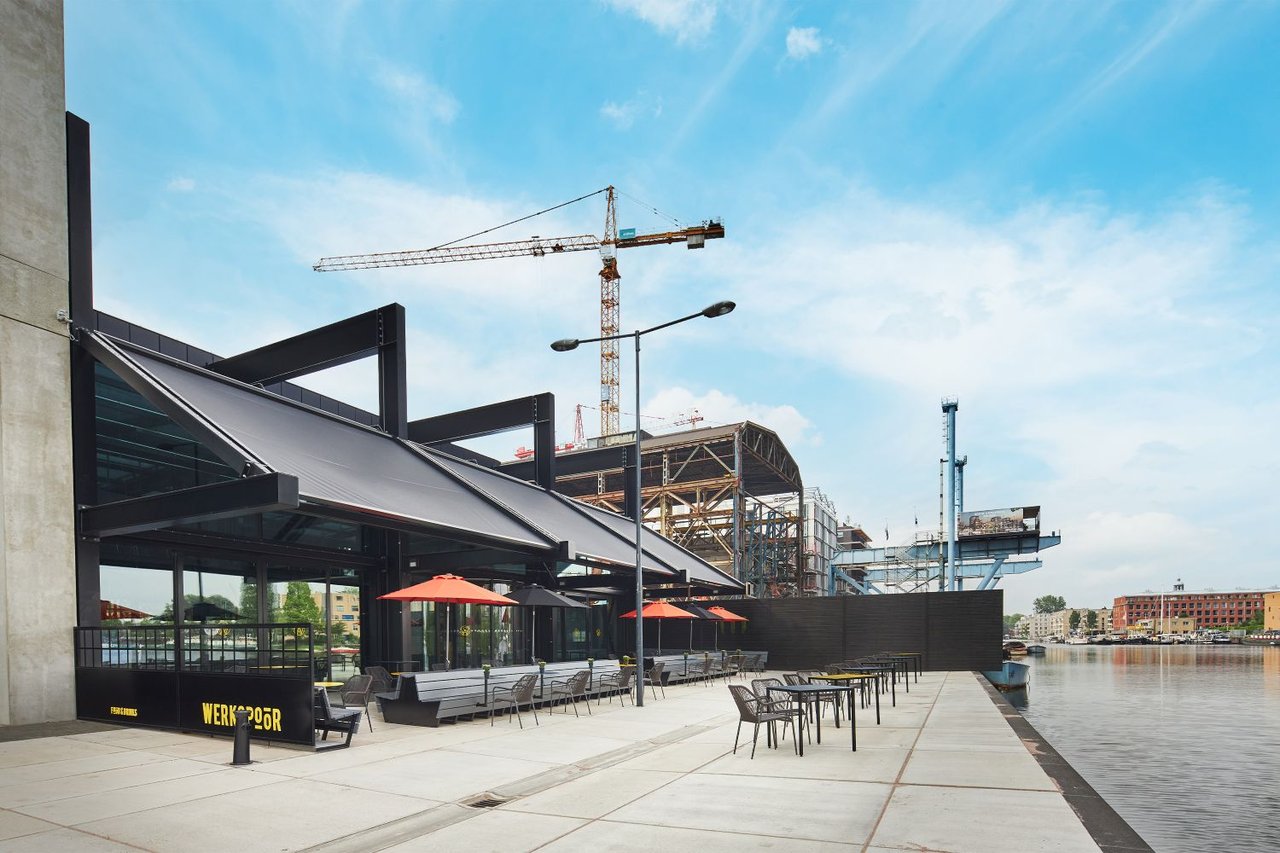 Inntel Hotels Amsterdam Landmark - Bar & Brasserie Werkspoor - terras (6).jpg