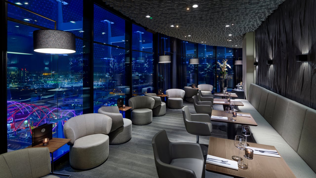 SKY Lounge&Bar Pi (1)
