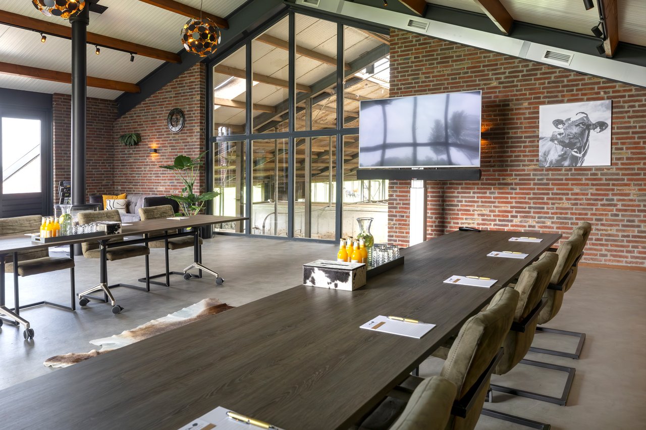 DE COPENZAAL - Hightech apparatuur