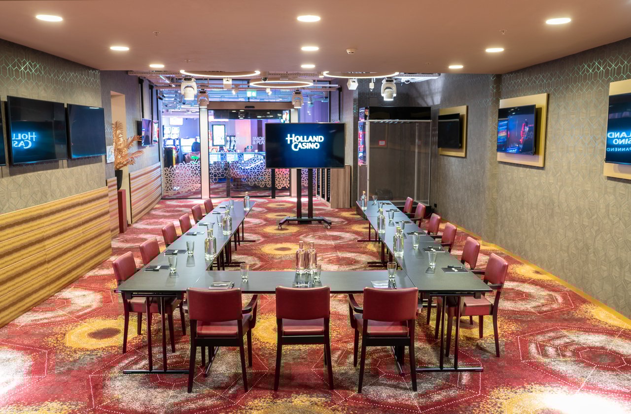 Holland Casino Amsterdam Sloterdijk - Bingozaal u-vorm
