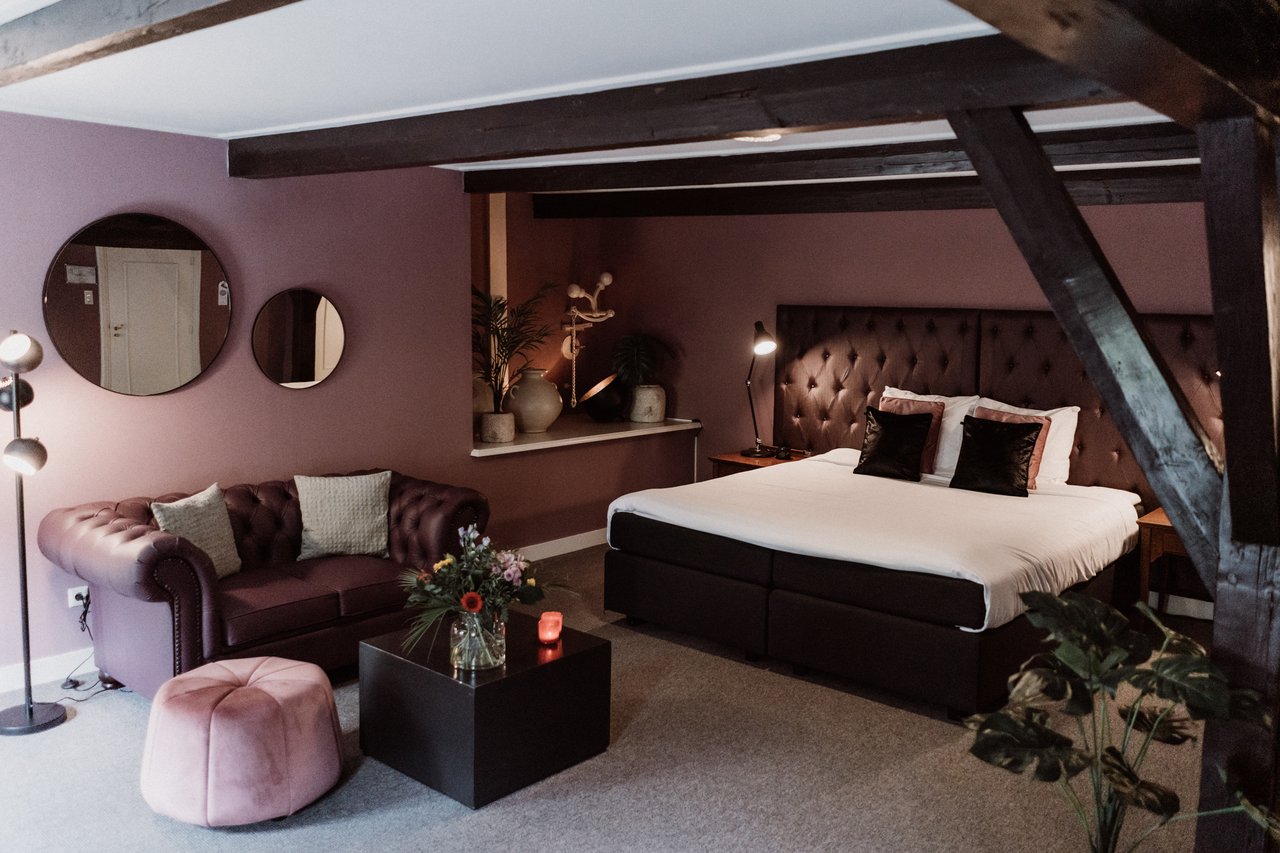 Luxe suite 2.jpg