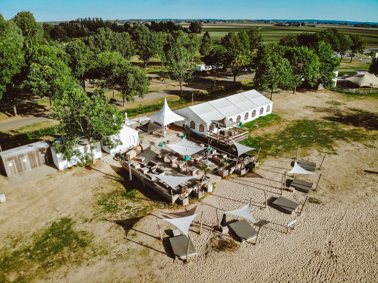 Beach Club Overzicht (6).jpg