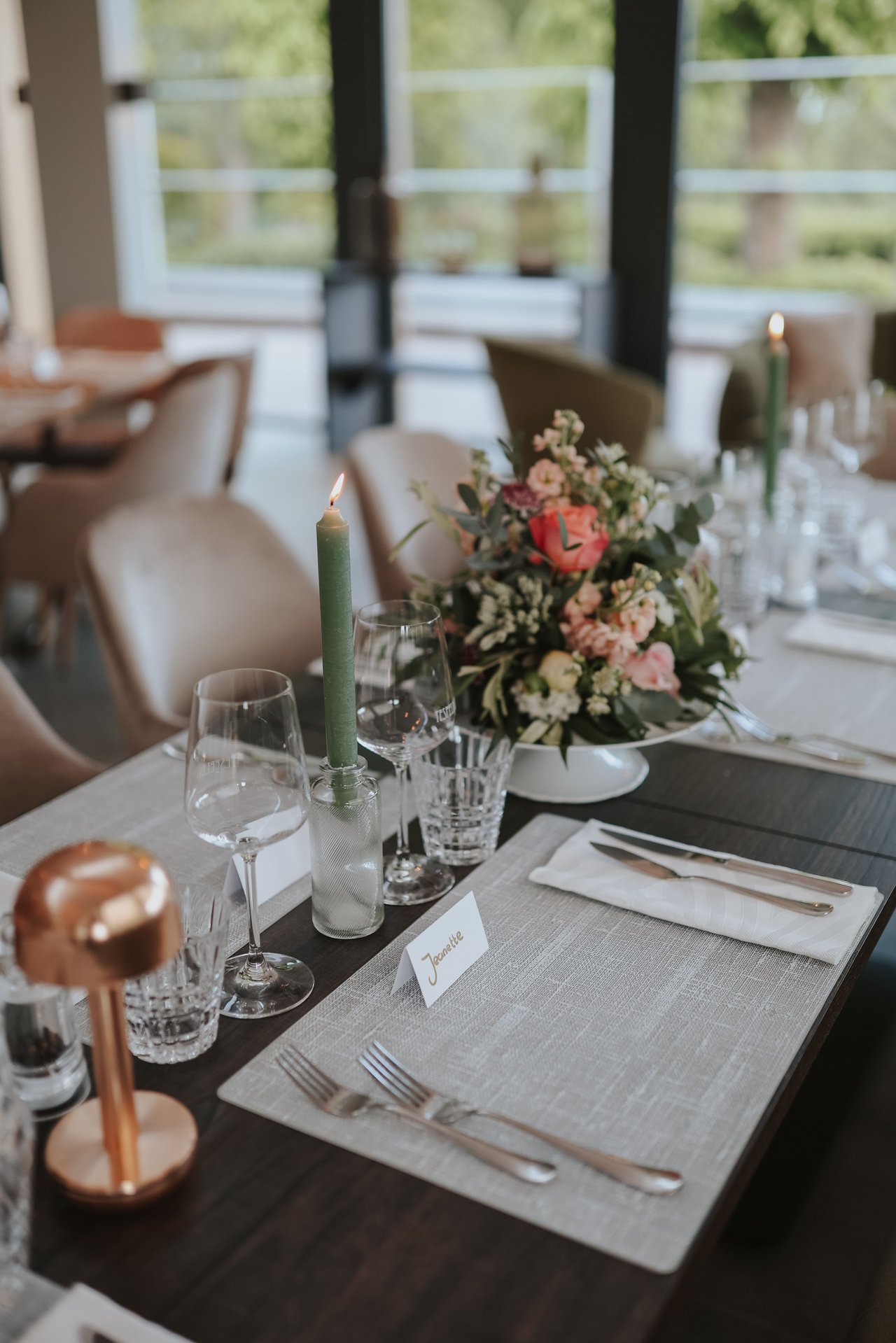 Gedekte lange tafel Landgoed Tespelduyn