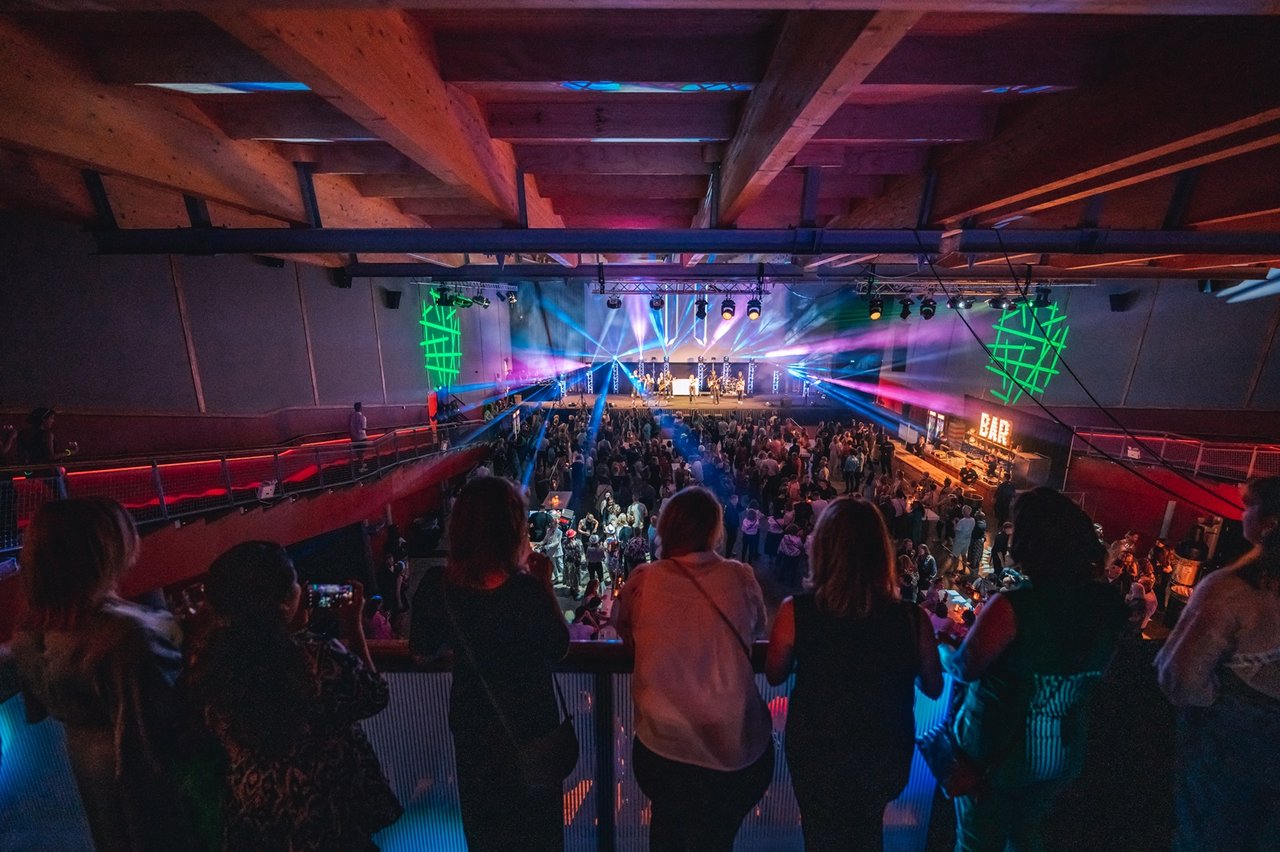 Zaal 9/Expozaal feest (1)