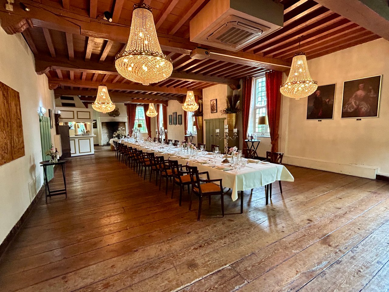 Ridderzaal - diner lange tafel 