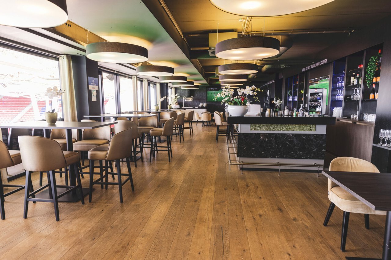 Build & Business 1.jpg