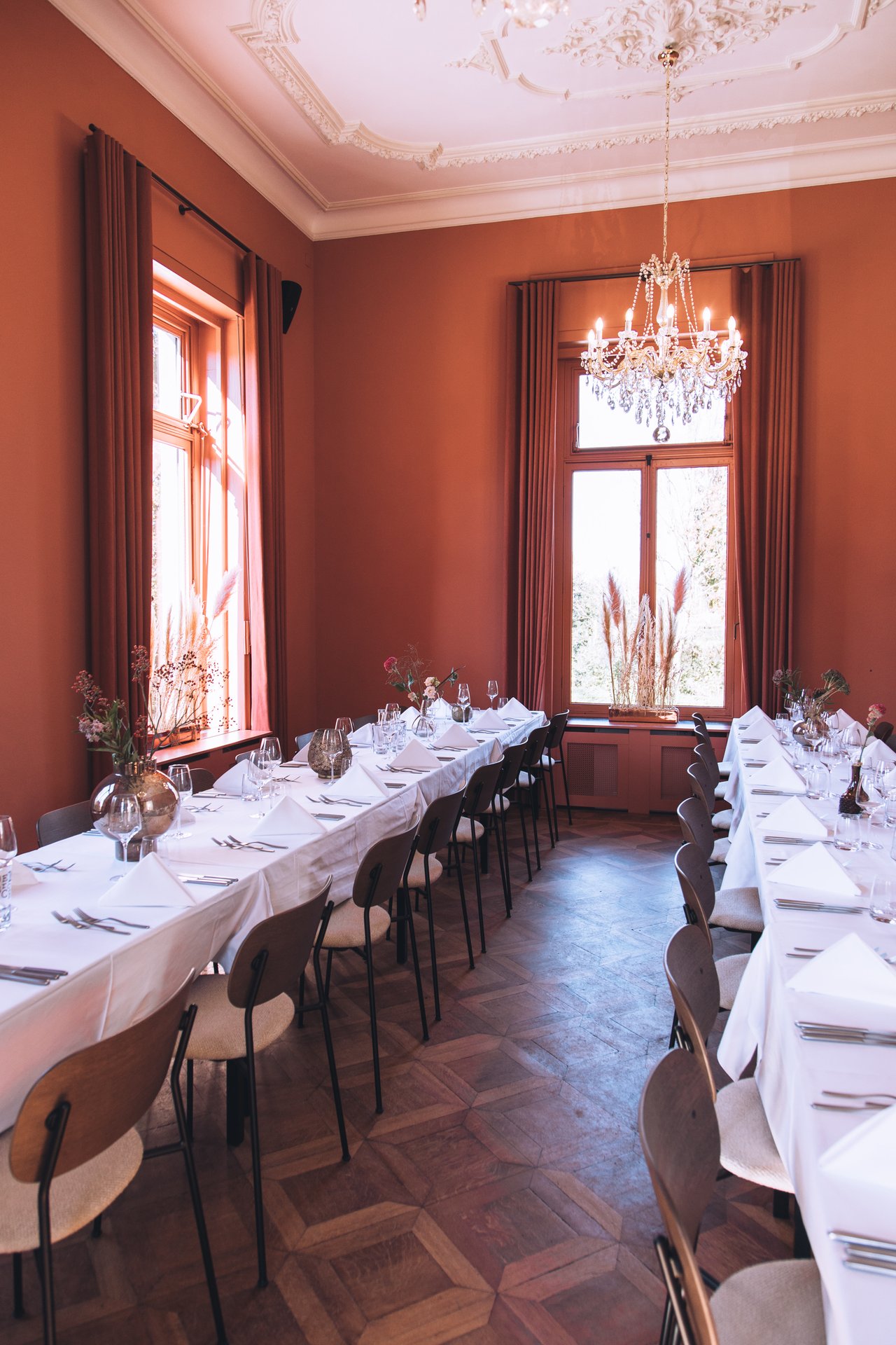 Salon Rose Dineropstelling (1)