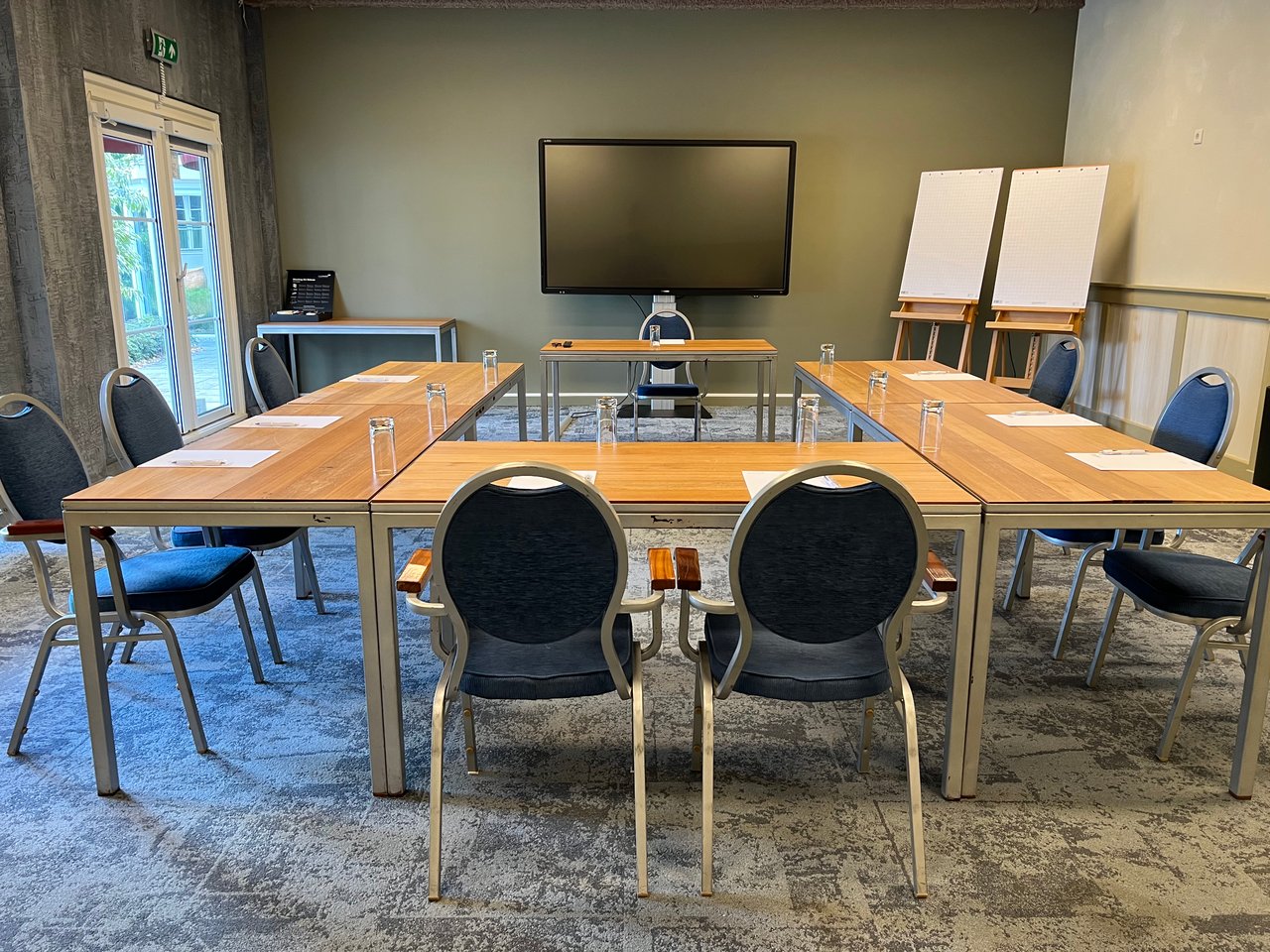 Vergaderzaal/ UNIT 9 vooraanzicht