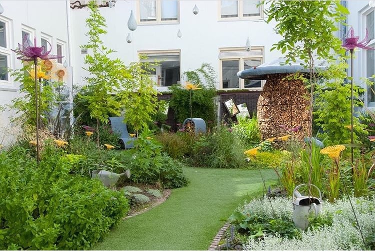 Fairytale Garden - Path 