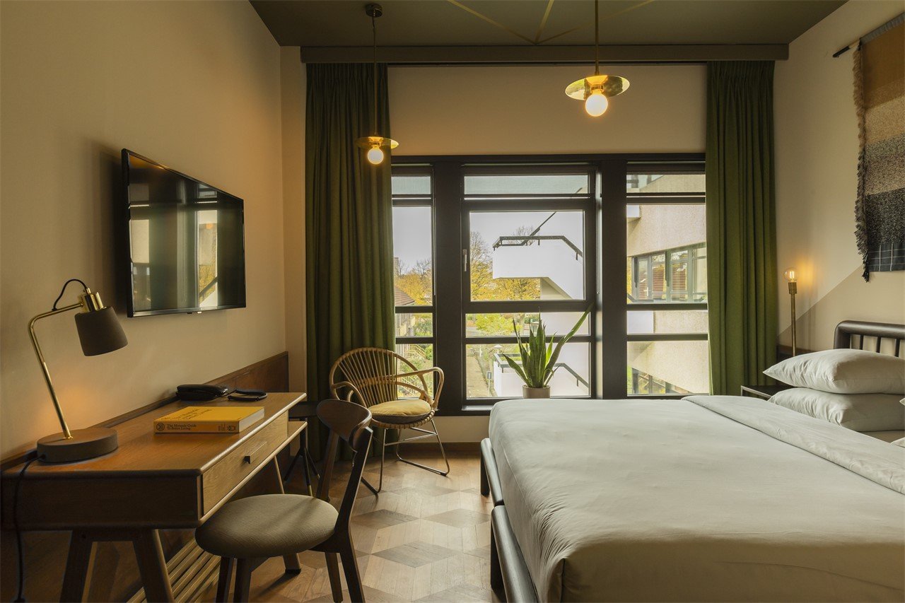 Comfort Room 2