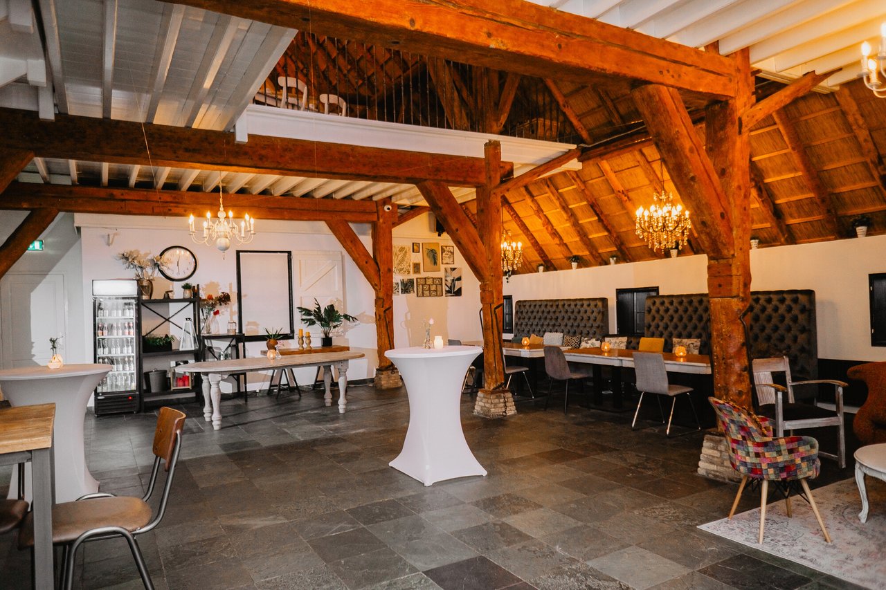Feestzaal (1)