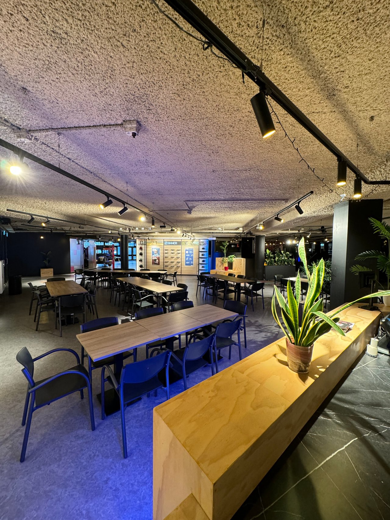 Community area (3)