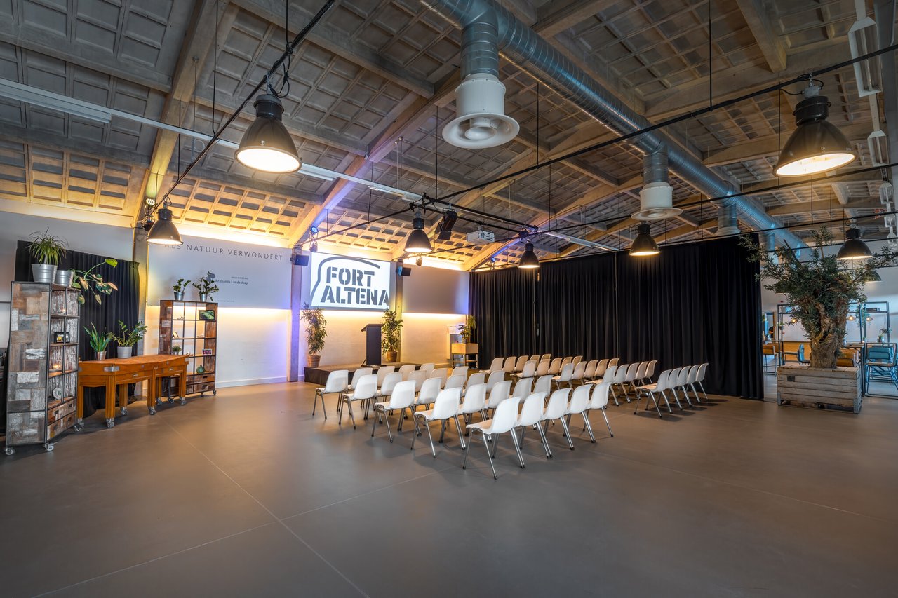 vanDijkMedia-HQ-ALTENA-VIP-7