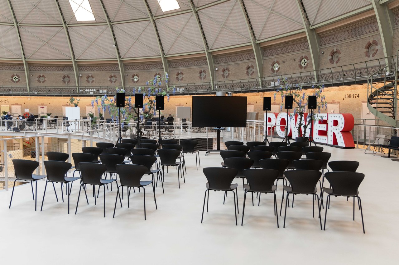 Plenaire sessies tot 500 pax 
