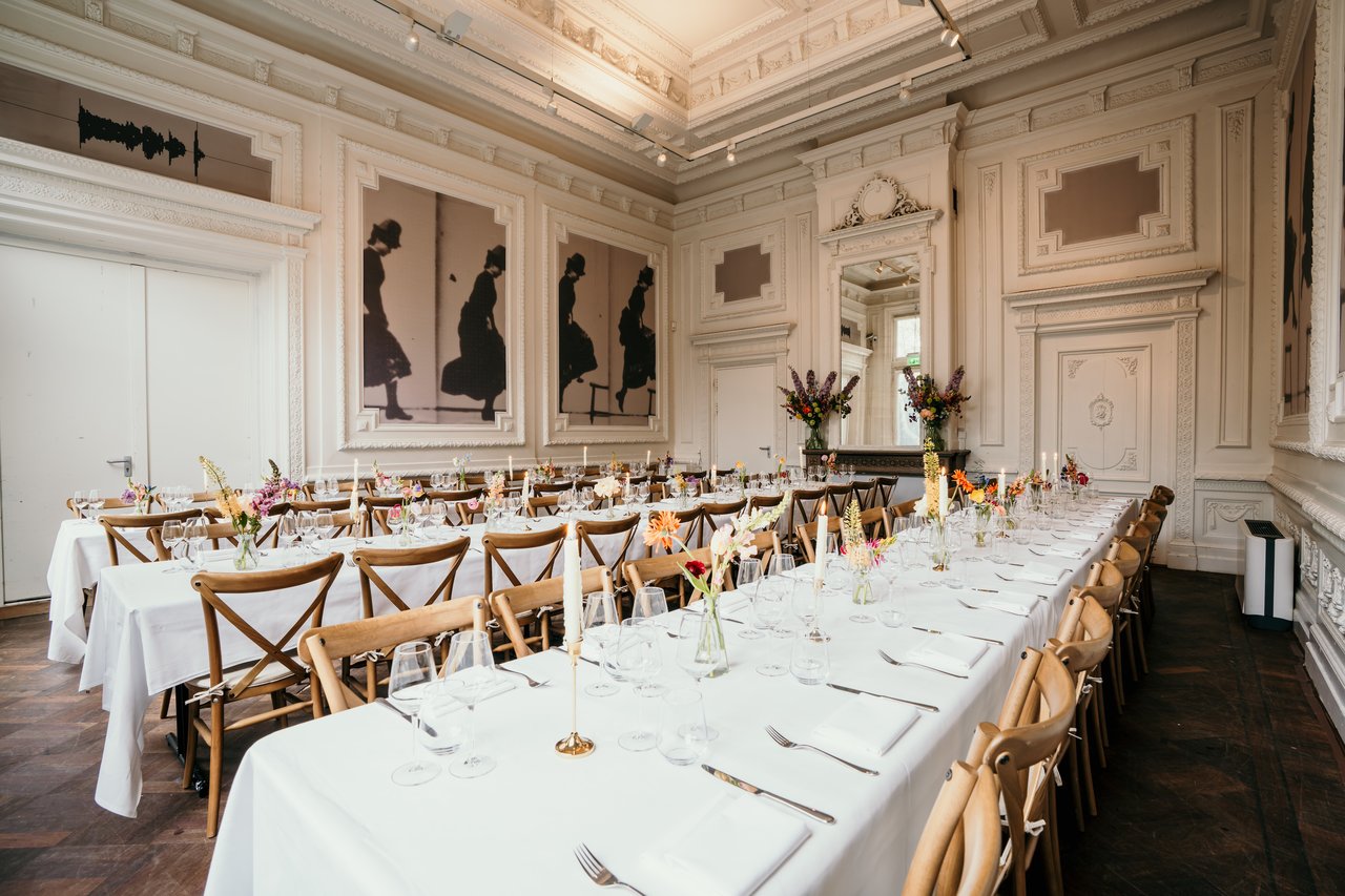 Het Vondelparkpaviljoen - De Salon - Diner lange tafels_1