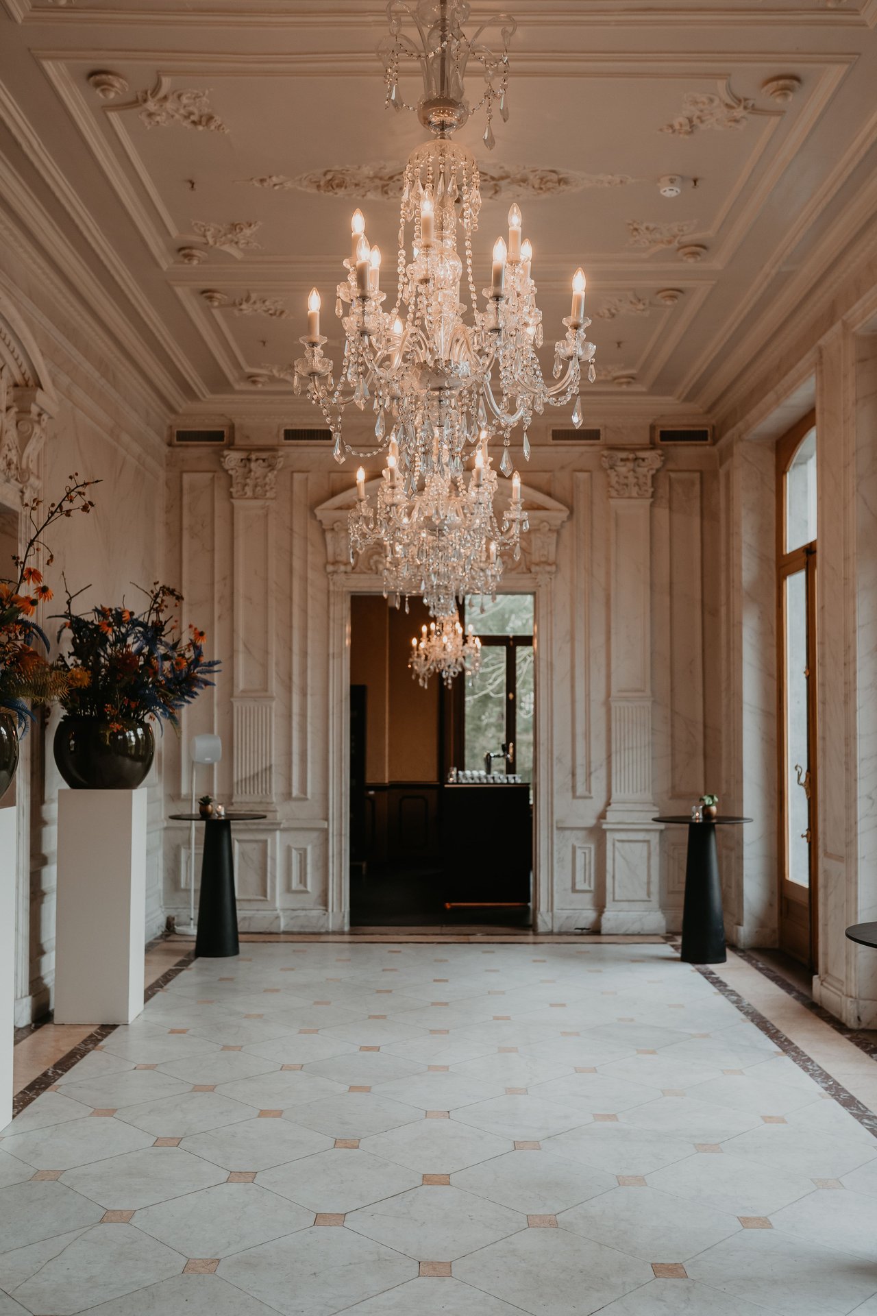 Vestibule 