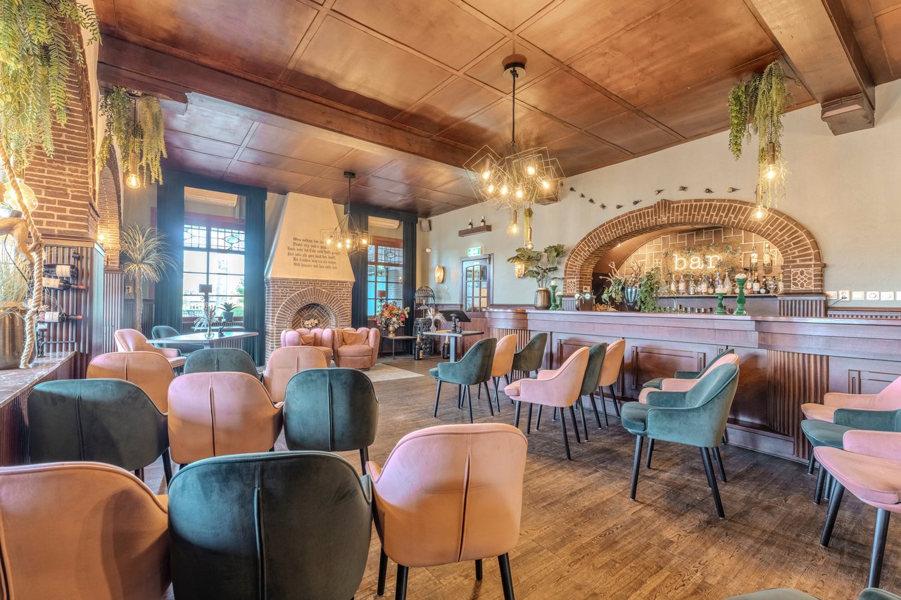 Restaurant - opstelling ceremonie - binnenruimte