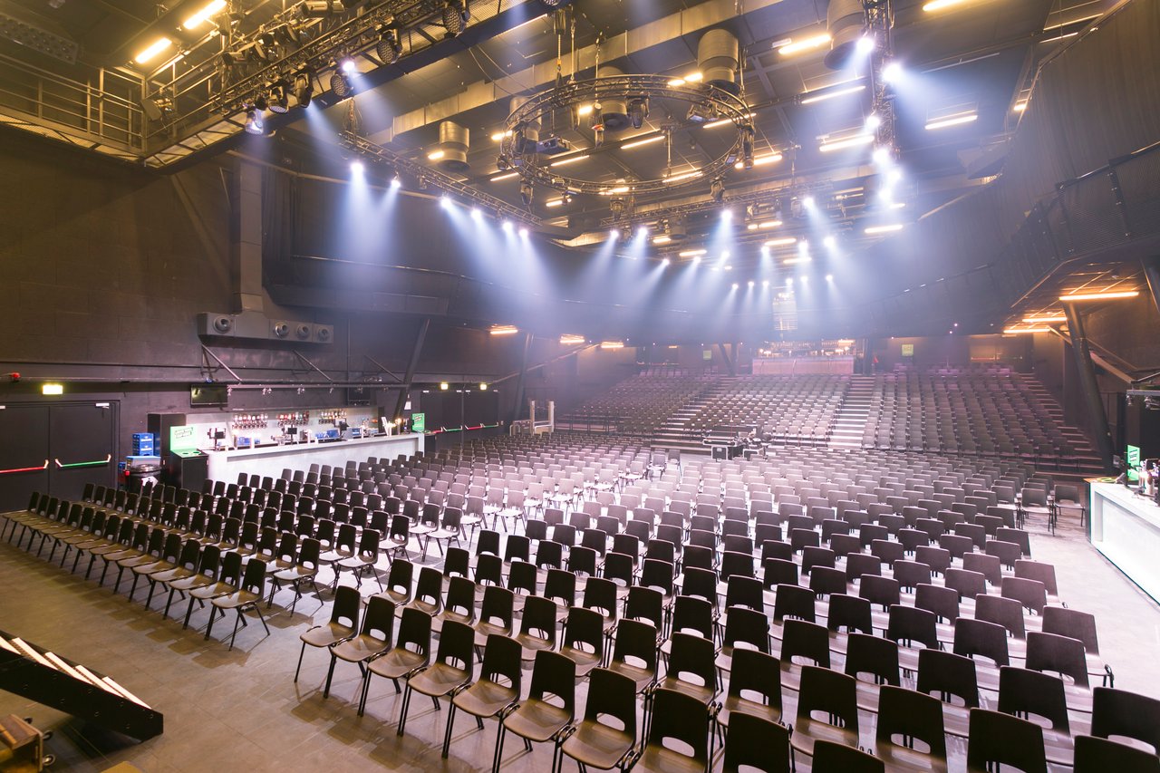 Theater setting in Main zaal (1)