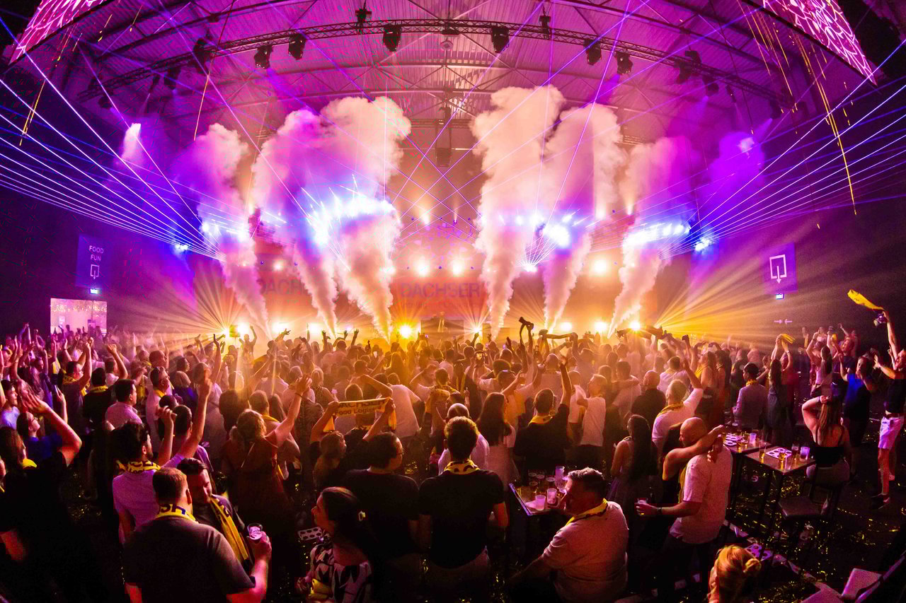 Feestopstelling voor een jubileumfeest