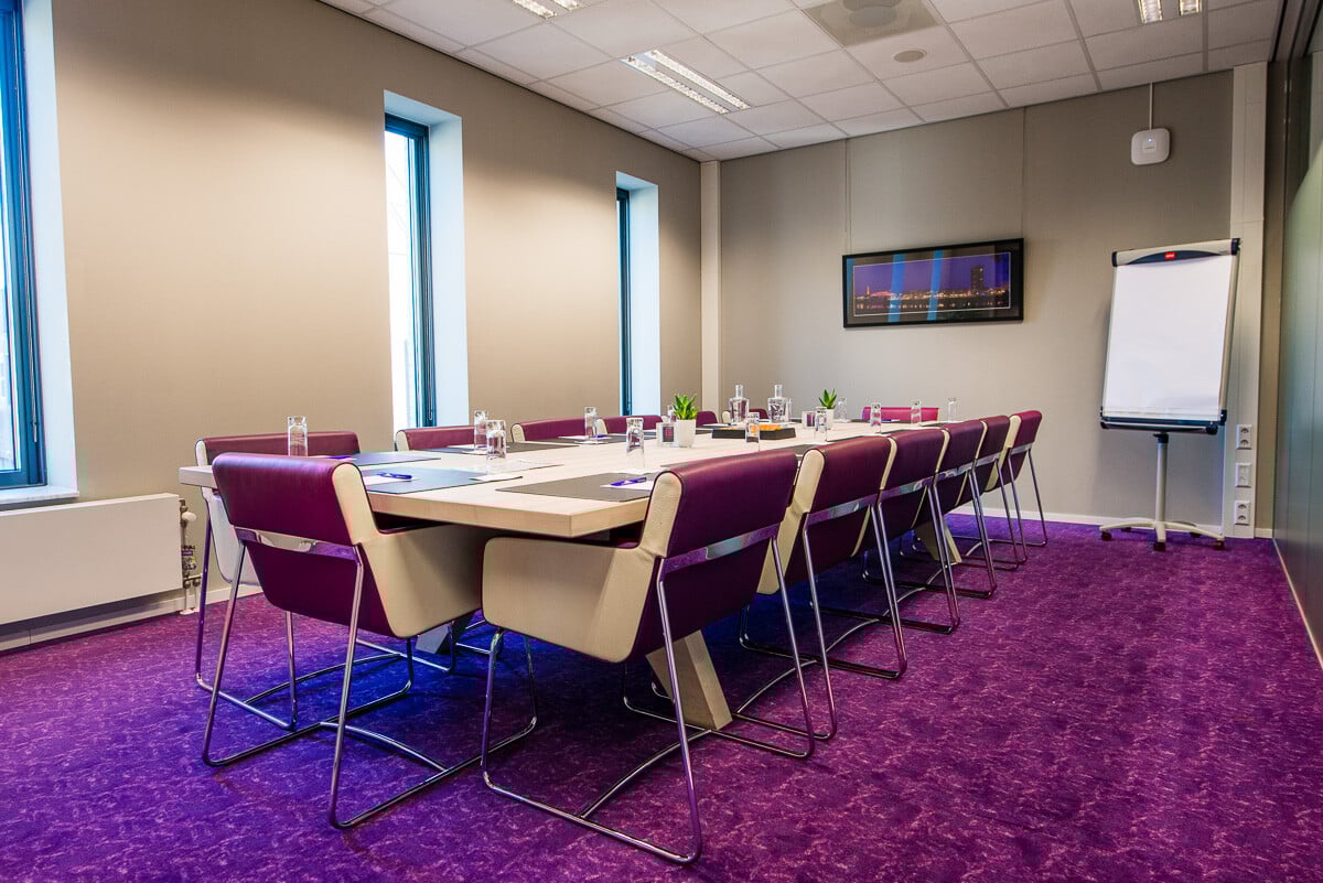 Groot-Premiere-zaal--11-