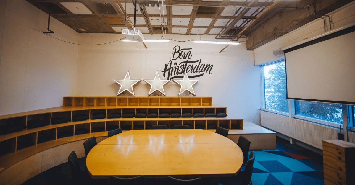 The Freddy // B. Amsterdam // B.1