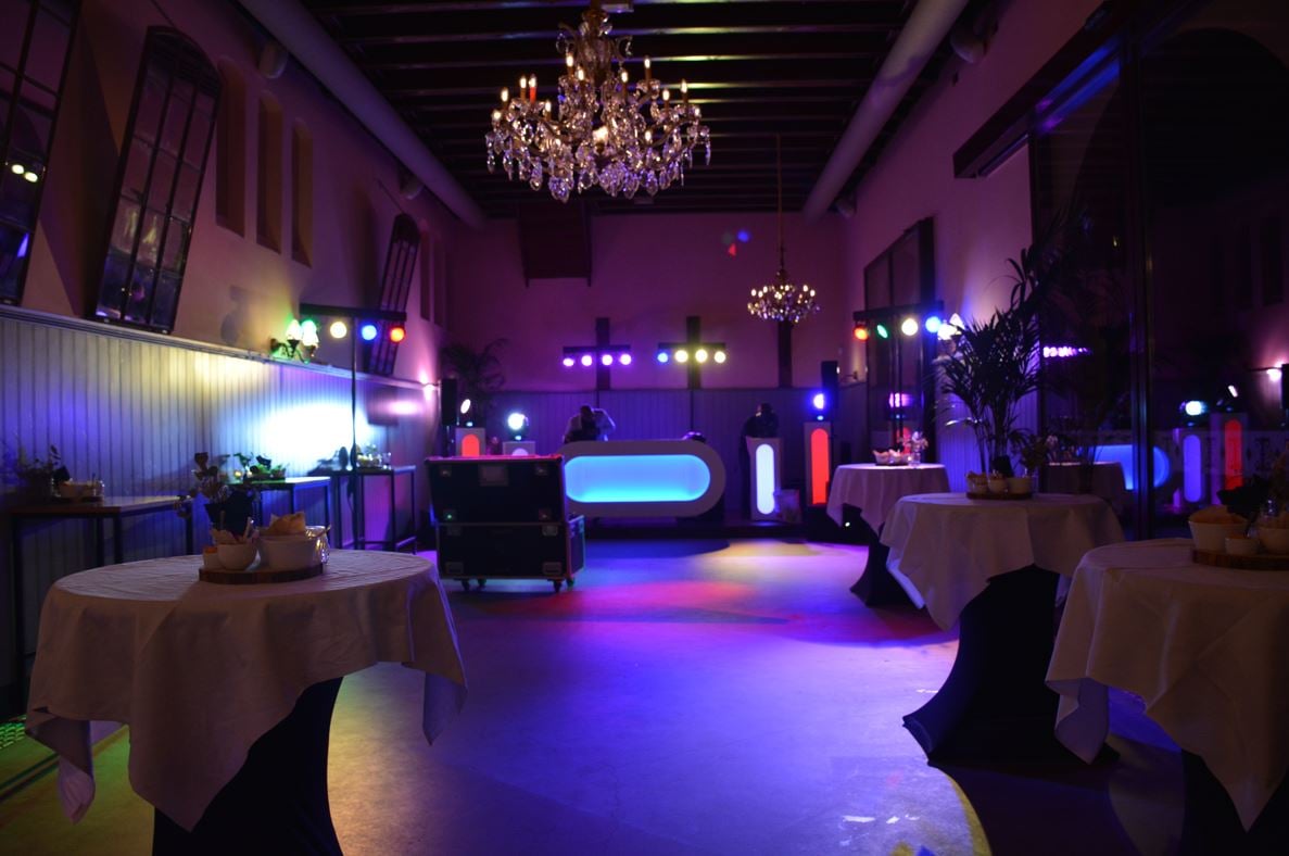 Koetshuis feest opstelling