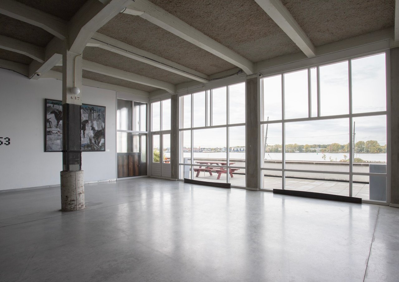 Centrale Hal - Uitzicht op 't IJ (1)