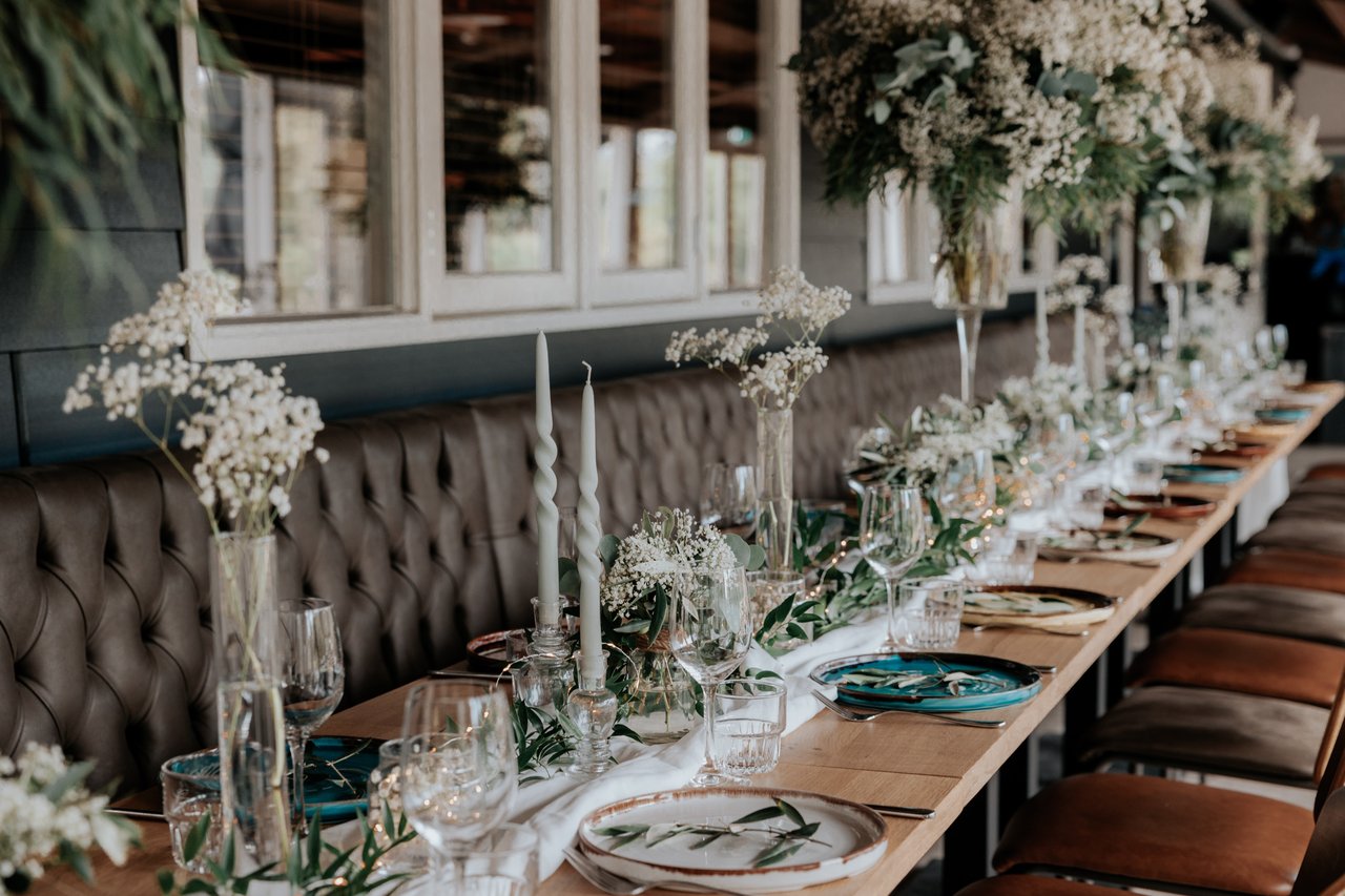 TROUWEN TASMAN - Diner veranda 2.jpg