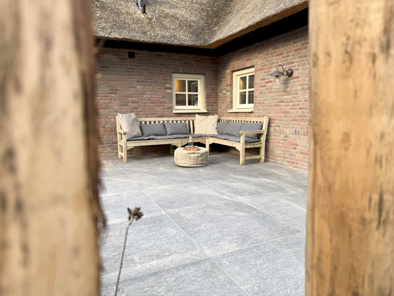Roots_Next_Buiten_lounge.JPG (1)