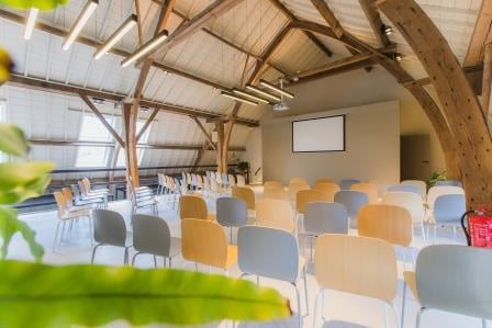Boven de Deel - theateropstelling (1)
