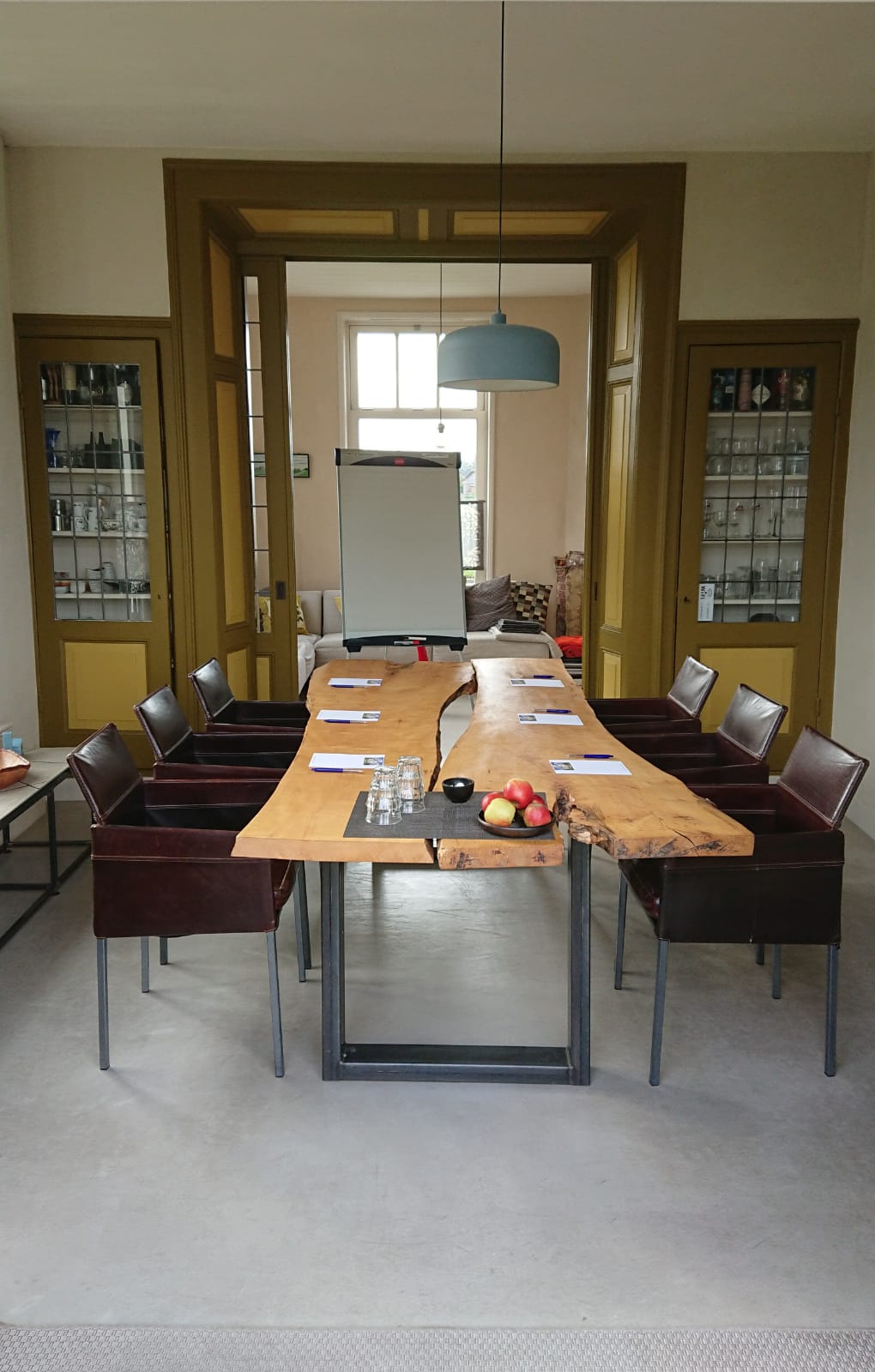 voorhuis vergadersettingnr2.JPG