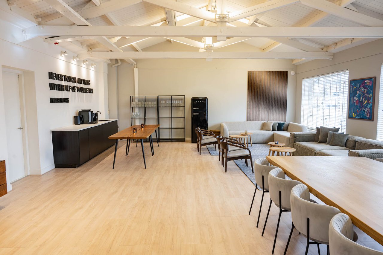 VC - The Apartment 2.jpg