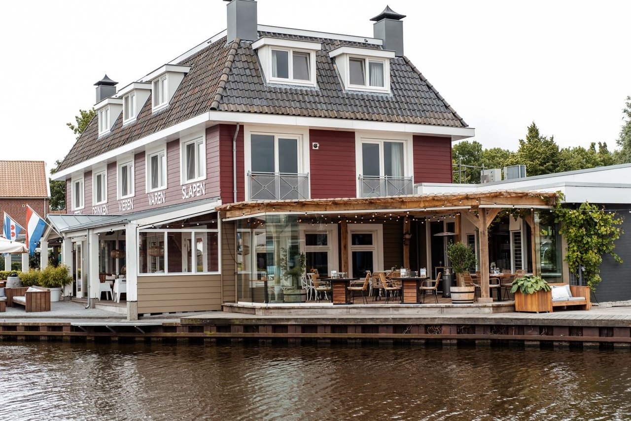't Schippershuis vanaf het water