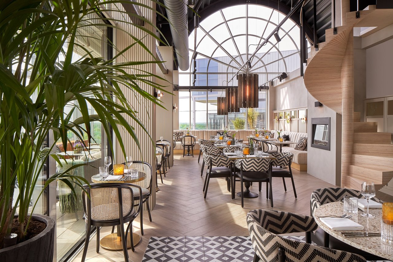 Current Rooftop Restaurant (2)