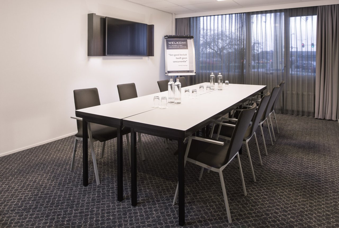 Postillion-Hotel-Utrecht-Bunnik-Meeting-room-10