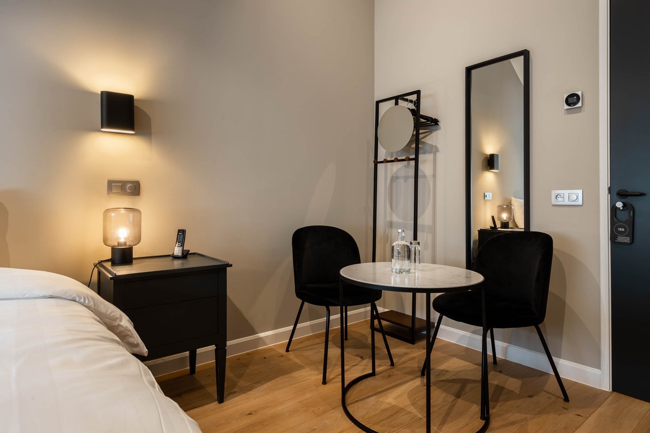 Cosy Room 19.jpg