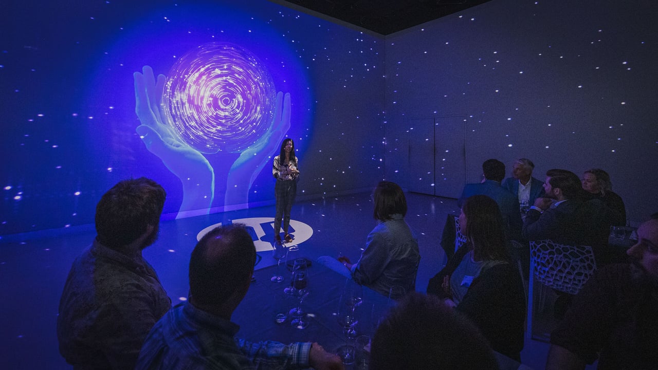 Kickoff 360 Presentatie Videowall bij Remastered 